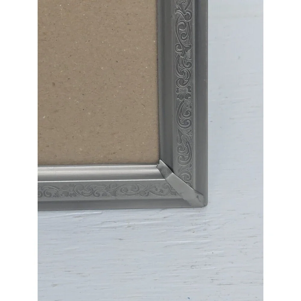 Vintage Silvertone 5X7